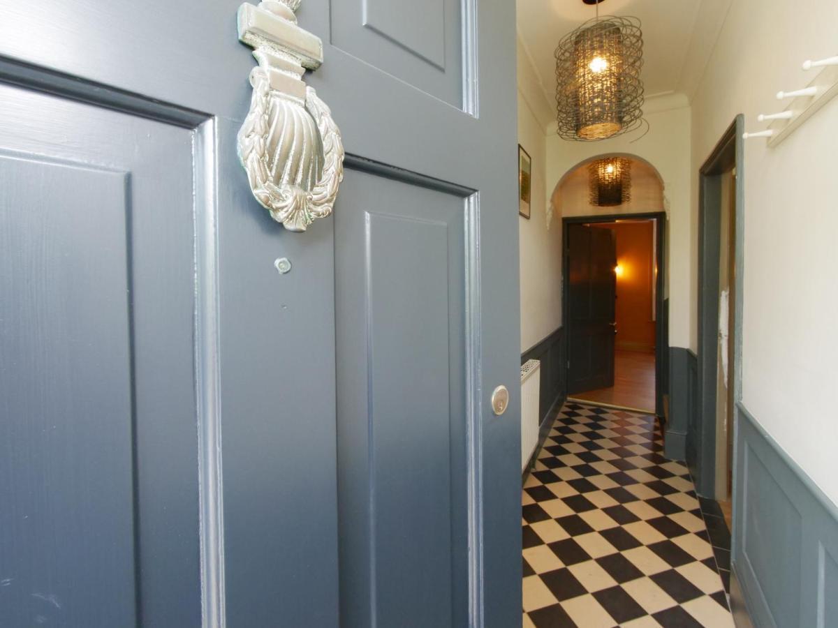 Bar Wall Cottage-City Wall Views-Sleeps 5 York Eksteriør bilde